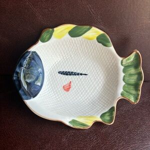 Vintage Fish Shaped Vietnamese Ceramic Rice‎ Bowl